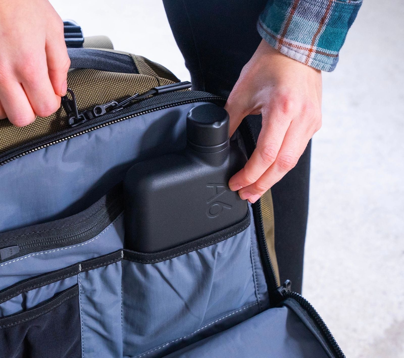 MemoBottle A6 Stainless Steel | Oscar Worthy Flat Bottle