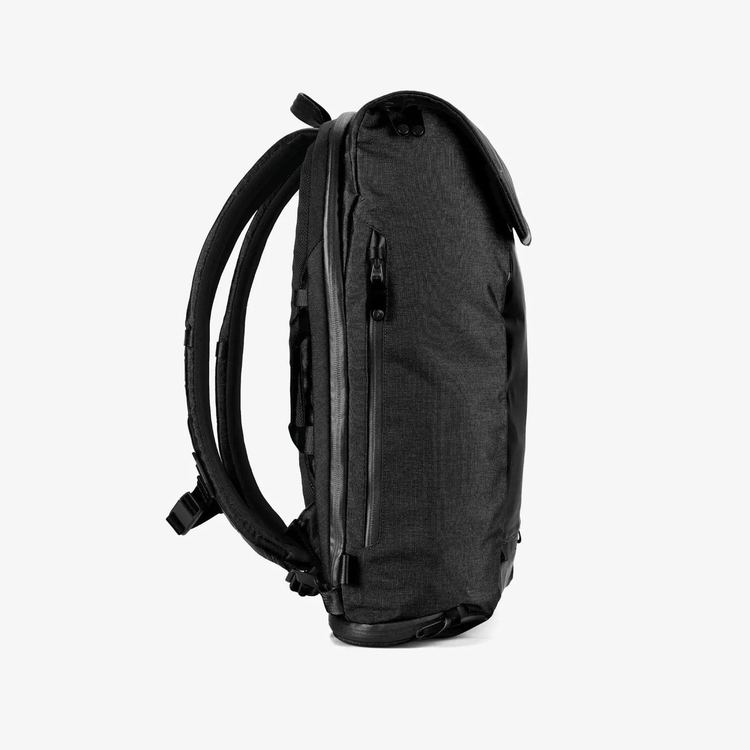 The errant pack clearance obsidian black