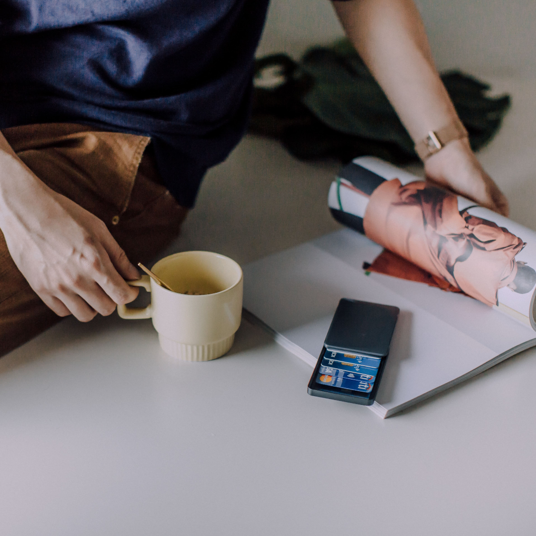 Zenlet 2 Series - The Most Elegant Quick Access Wallets