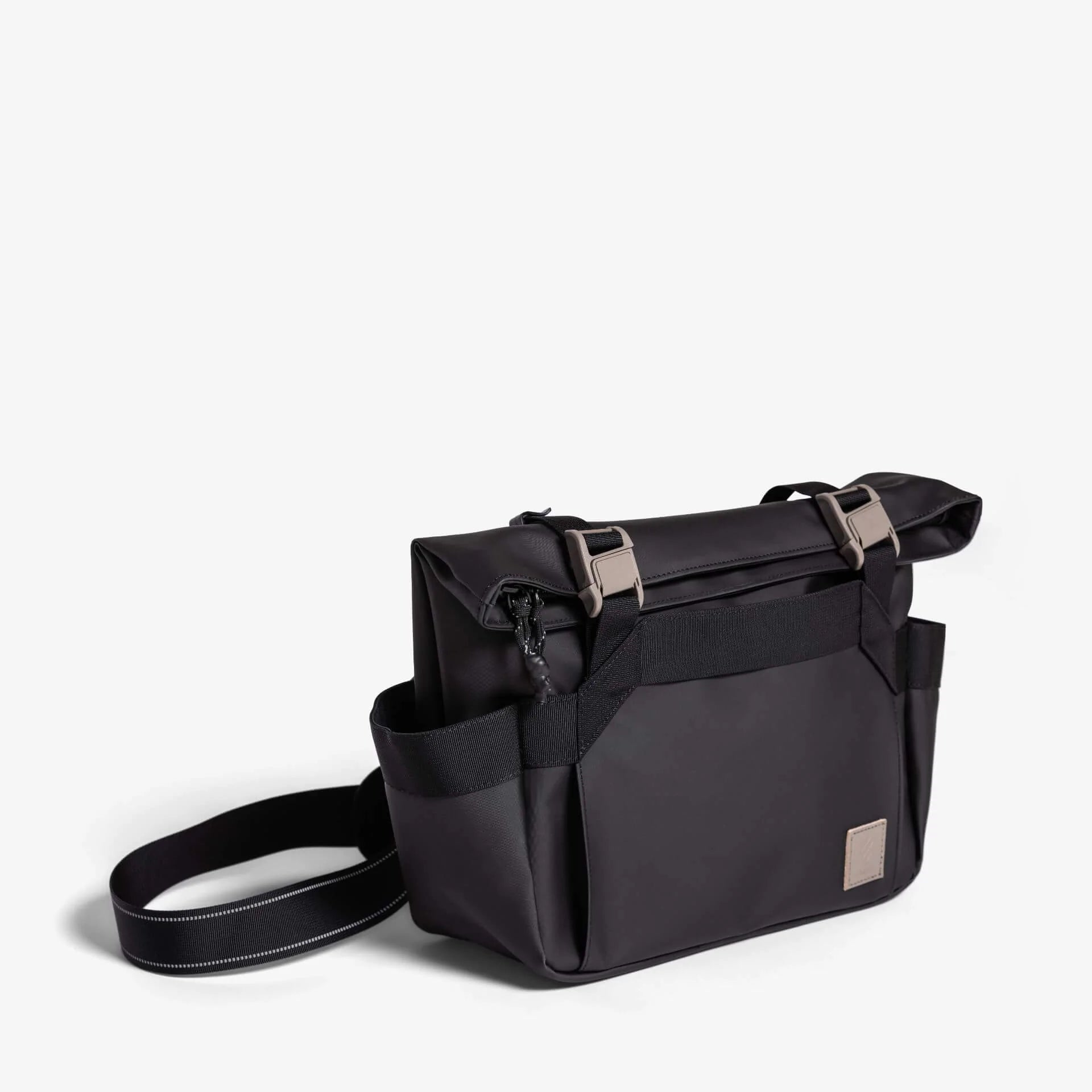 Langly Bravo Mirrorless Shoulder Bag
