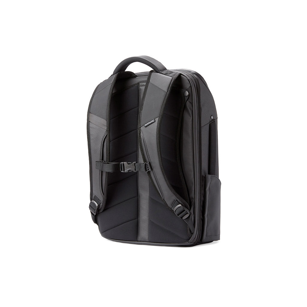 Nomatic backpack singapore on sale