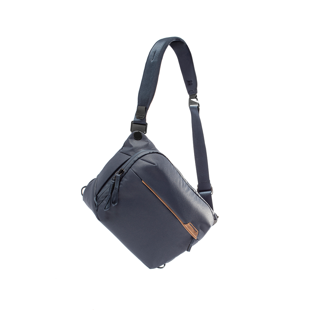 Everyday Sling V2 by Peak Design