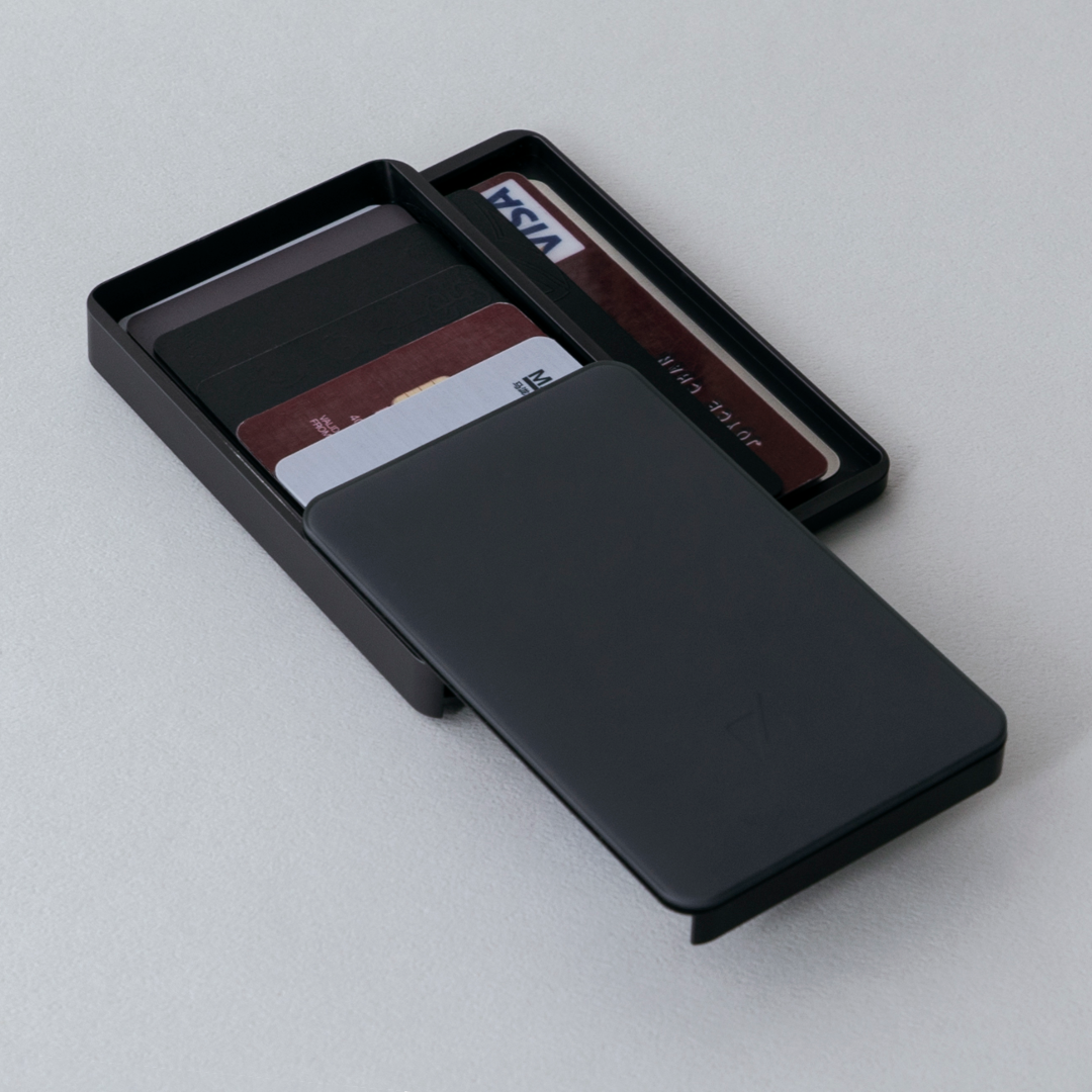 Zenlet 2 Series - The Most Elegant Quick Access Wallets